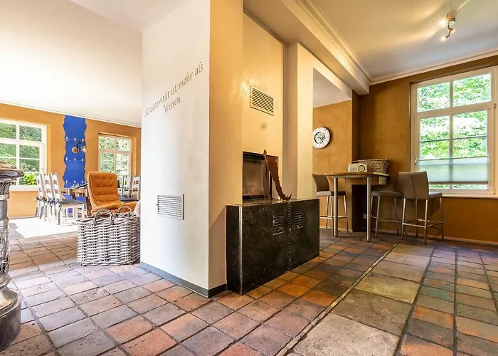 Historisches Forsthaus Im Tiergarten Hotel Velen